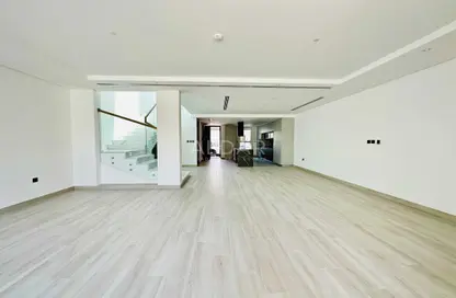 Villa - 4 Bedrooms - 5 Bathrooms for rent in Royal Park South - District 11 - Jumeirah Village Circle - Dubai