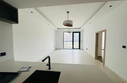 Apartment - 1 Bedroom - 2 Bathrooms for rent in H Three by Aurora - District 11 - Jumeirah Village Circle - Dubai