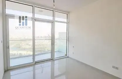 Empty Room image for: Apartment - 1 Bathroom for sale in Carson - DAMAC Hills - Dubai, Image 1