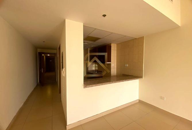 16003000 - Property Main Image