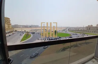 Apartment - 2 Bedrooms - 3 Bathrooms for rent in Muwaileh 29 Building - Muwaileh - Sharjah