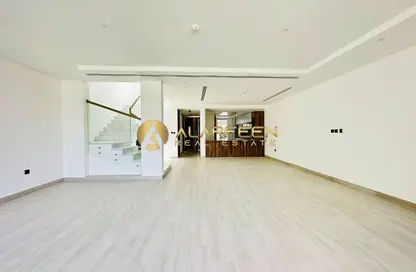 فيلا - 4 غرف نوم - 5 حمامات للايجار في برج سيدني - قرية الجميرا سركل - دبي فيلا - 4 غرف نوم - 5 حمامات للايجار في برج سيدني - قرية الجميرا سركل - دبي