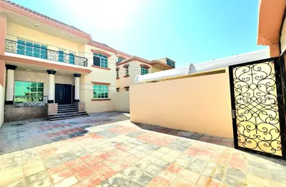 Villa - 5 Bedrooms - 6 Bathrooms for rent in Khalifa City A - Khalifa City - Abu Dhabi