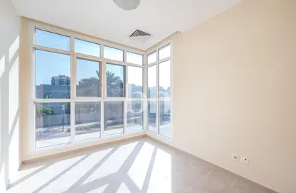 Villa - 4 Bedrooms - 5 Bathrooms for rent in Semmer Villas - Dubai Silicon Oasis - Dubai