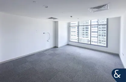 Office Space - Studio for rent in Grosvenor Business Tower - Barsha Heights (Tecom) - Dubai