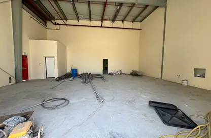 Warehouse - Studio - 1 Bathroom for rent in Al Sajaa S - Al Sajaa - Sharjah
