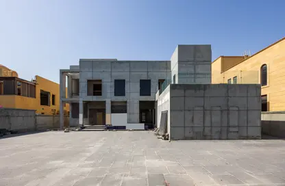 Villa - 5 Bedrooms - 6 Bathrooms for sale in Sector P - Emirates Hills - Dubai