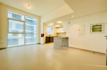 Apartment - Studio - 1 Bathroom for rent in P2752 - Al Raha Beach - Abu Dhabi