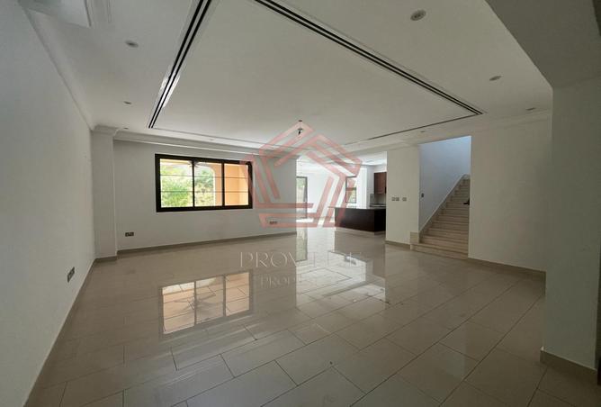 13705177 - Property Image 2