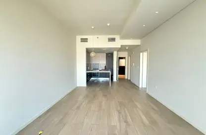 Apartment - 1 Bedroom - 2 Bathrooms for rent in Park View Tower - Jumeirah Village Circle - Dubai
