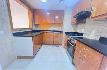 شقة - 2 غرف نوم - 2 حمامات للايجار في جلوبال ليك فيو - (JLT) مجمع E - أبراج بحيرة الجميرا - دبي