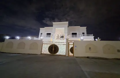 شقة - 2 غرف نوم - 3 حمامات للايجار في مدينة الرياض - أبوظبي