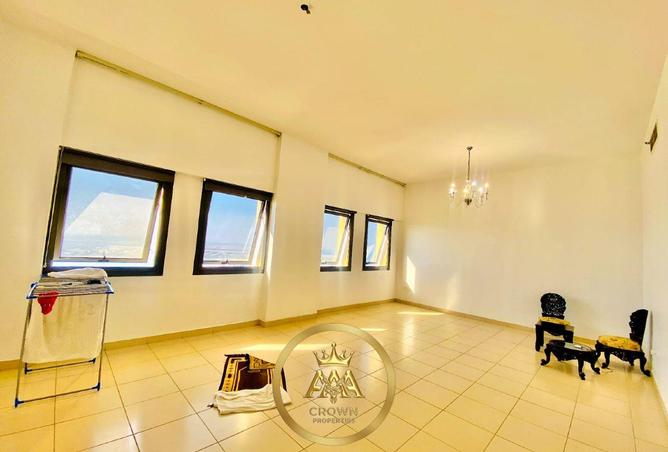 15896201 - صورة العقار 3