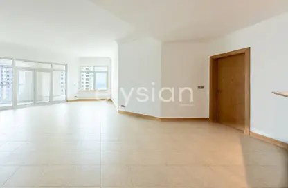 Apartment - 3 Bedrooms - 3 Bathrooms for sale in Jash Falqa - Shoreline Apartments - Palm Jumeirah - Dubai