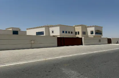 فيلا - 5 غرف نوم - 8 حمامات للبيع في حوشي - البادي - الشارقة