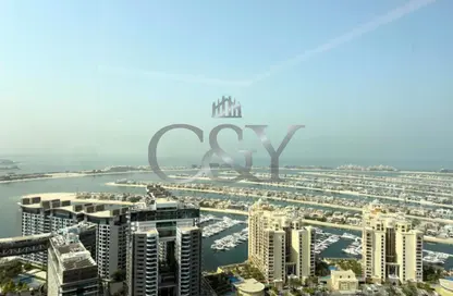 Apartment - Studio - 1 Bathroom for rent in The Palm Tower - Palm Jumeirah - Dubai