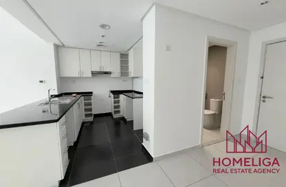 شقة - 2 غرف نوم - 3 حمامات للبيع في جولف هوريزون برج أ - جولف هوريزون - غولف تاون - داماك هيلز - دبي