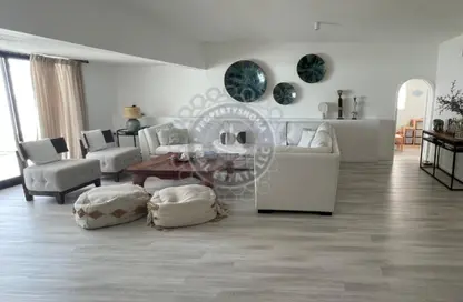 فيلا - 4 غرف نوم - 4 حمامات للايجار في جميرا 1 - جميرا - دبي فيلا - 4 غرف نوم - 4 حمامات للايجار في جميرا 1 - جميرا - دبي