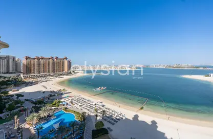 Apartment - 2 Bedrooms - 3 Bathrooms for sale in Al Haseer - Shoreline Apartments - Palm Jumeirah - Dubai