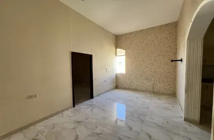 Empty Room image for: Apartment - 2 Bedrooms - 1 Bathroom for rent in Al Ragayeb - Al Towayya - Al Ain, Image 1