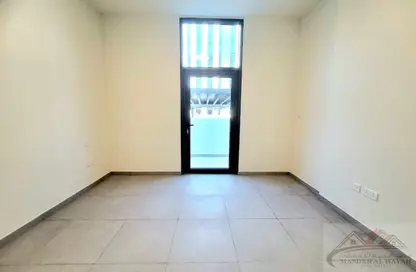 شقة - 1 حمام للايجار في ذا لينك - إيست فييليدج - الجادة - الشارقة