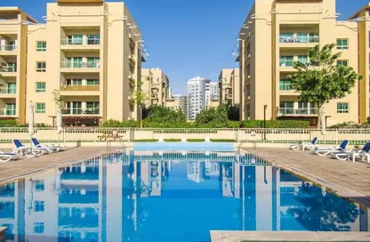 Apartment - 2 Bedrooms - 2 Bathrooms for sale in Al Thayyal 3 - Al Thayyal - Greens - Dubai