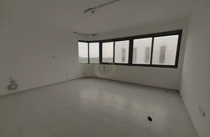 Apartment - 1 Bedroom - 2 Bathrooms for rent in Hai Al Madheef - Central District - Al Ain
