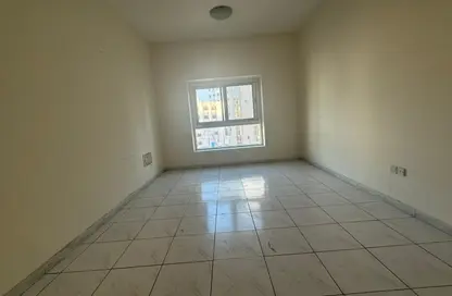 شقة - 2 غرف نوم - 2 حمامات للايجار في المجاز 2 - المجاز - الشارقة