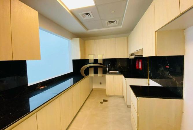 15882881 - صورة العقار 2