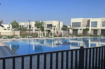 Pool image for: Townhouse - 4 Bedrooms - 5 Bathrooms for rent in Parkside 2 - EMAAR South - Dubai South (Dubai World Central) - Dubai, Image 1
