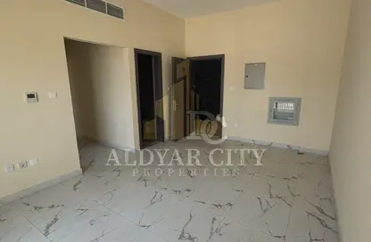شقة - غرفة نوم - 2 حمامات للايجار في الجرف 3 - الجرف - عجمان وسط المدينة - عجمان