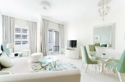 Apartment - 1 Bedroom - 2 Bathrooms for rent in The Signature - Burj Khalifa Area - Downtown Dubai - Dubai