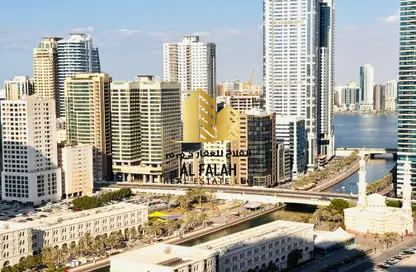 شقة - 3 غرف نوم - 5 حمامات للايجار في شارع التعاون - التعاون - الشارقة
