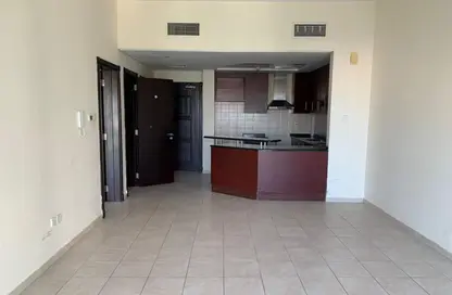 شقة - غرفة نوم - 2 حمامات للايجار في بناية  38إلى107 - طراز البحر المتوسط - ديسكفري غاردنز - دبي