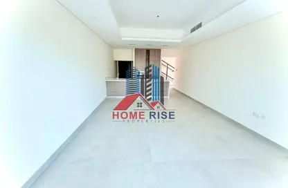 Townhouse - 3 Bedrooms - 5 Bathrooms for rent in Sharjah Sustainable City - Sharjah