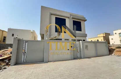 Villa - 4 Bedrooms - 7 Bathrooms for sale in Al Yasmeen 1 - Al Yasmeen - Ajman
