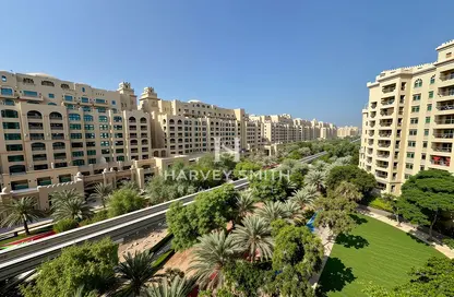 Apartment - 2 Bedrooms - 2 Bathrooms for sale in Al Hamri - Shoreline Apartments - Palm Jumeirah - Dubai