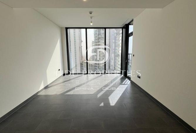 Luxurious 2-Bedroom + Study | High Floor