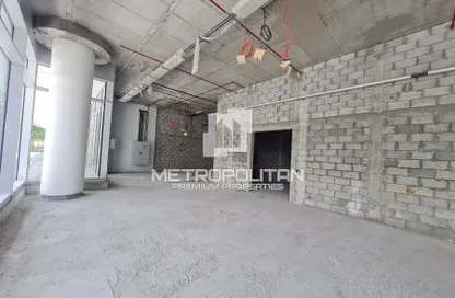 Retail - Studio - 1 Bathroom for rent in Dubai Commercity - Umm Ramool - Dubai