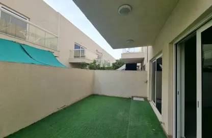 فيلا - 3 غرف نوم - 4 حمامات للبيع في قرية ورسان - المدينة الدولية - دبي