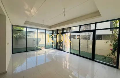 فيلا - 4 غرف نوم - 4 حمامات للايجار في روتشستر - داماك هيلز - دبي