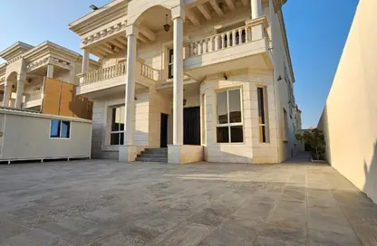Villa - 5 Bedrooms - 7 Bathrooms for sale in Al Mowaihat 1 - Al Mowaihat - Ajman