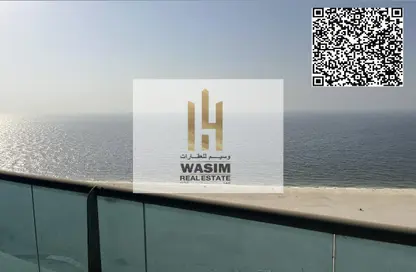 دوبلكس - 4 غرف نوم - 3 حمامات للبيع في برج الكورنيش - طريق كورنيش عجمان - عجمان