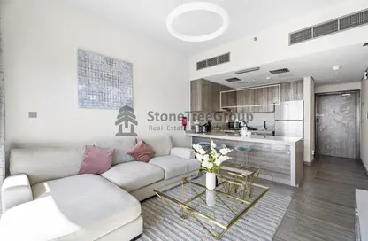 Living Room image for: Apartment - 1 Bedroom - 1 Bathroom for rent in MBL Residences - Jumeirah Lake Towers - Dubai, Image 1