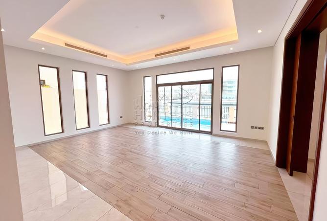 15392156 - Property Image 3