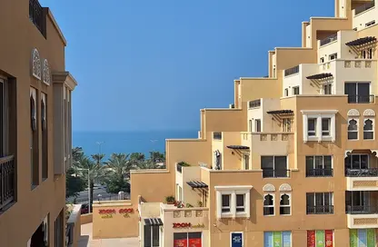 شقة - غرفة نوم - 2 حمامات للبيع في ياقوت - باب البحر - جزيرة المرجان - رأس الخيمة