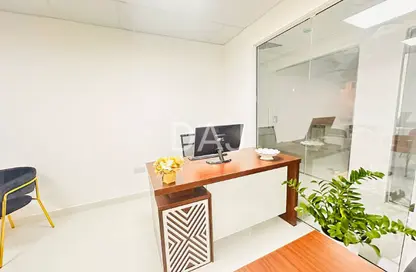 Office Space - Studio - 1 Bathroom for rent in Silver Home Building - Hor Al Anz - Deira - Dubai