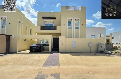 Villa - 5 Bedrooms - 7 Bathrooms for sale in Al Yasmeen 1 - Al Yasmeen - Ajman