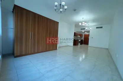 شقة - 1 حمام للايجار في سكاي كورتس تاور F - أبراج سكاي كورتس - دبي لاند - دبي