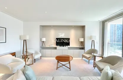 Apartment - 2 Bedrooms - 3 Bathrooms for rent in Vida Residence Downtown - Downtown Dubai - Dubai
